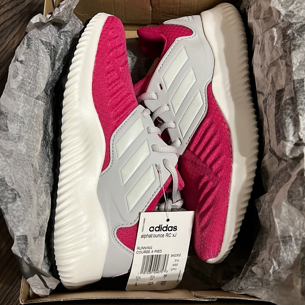 Adidas Alphabounce RC xJ Running Shoe